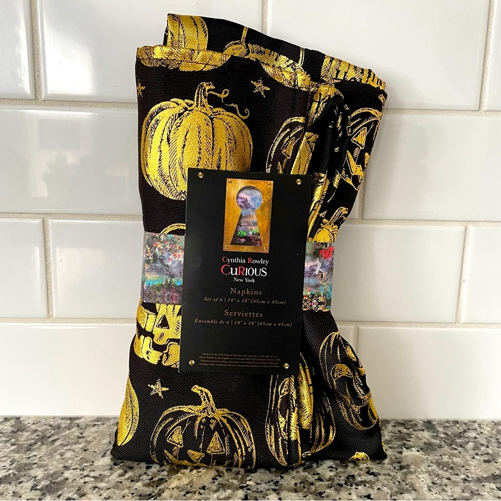Cynthia Rowley Curious New York Halloween Gold Pumpkin Napkins Set of 6